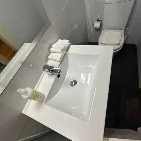 Flat Da Bica Chiado * Lissabon