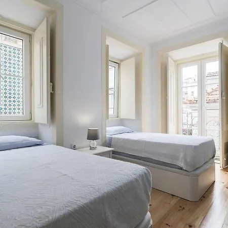 Flat Da Bica Chiado * Lisboa